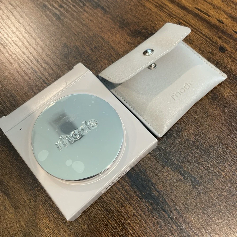NEW IN BOX Rhode Compact Mirror + Carrying Pouch  Silver